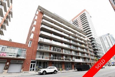 Lower town-Byward Market Condo for sale:  2 Bed + Den  Stainless Steel Appliances  (Listed 2018-10-31)